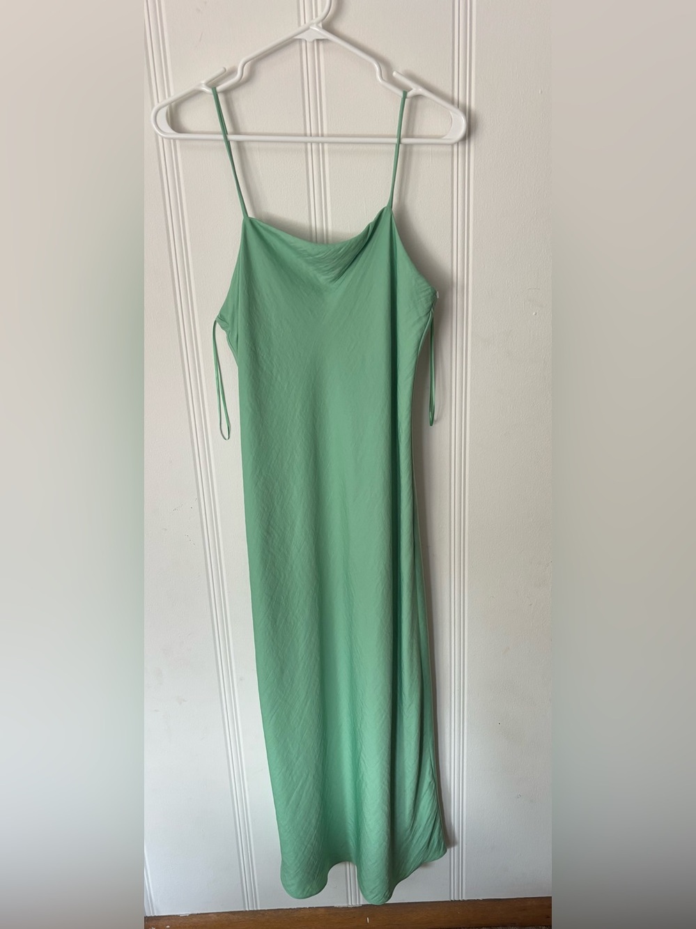 Stunning Banana Republic Mint Green Slip Maxi Dress